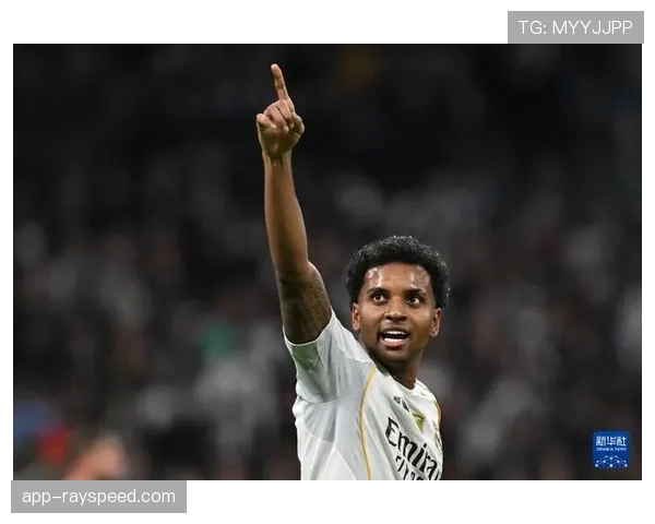 维尼修斯接受专访：谈论在马德里第六年的成长与欧冠卫冕目标